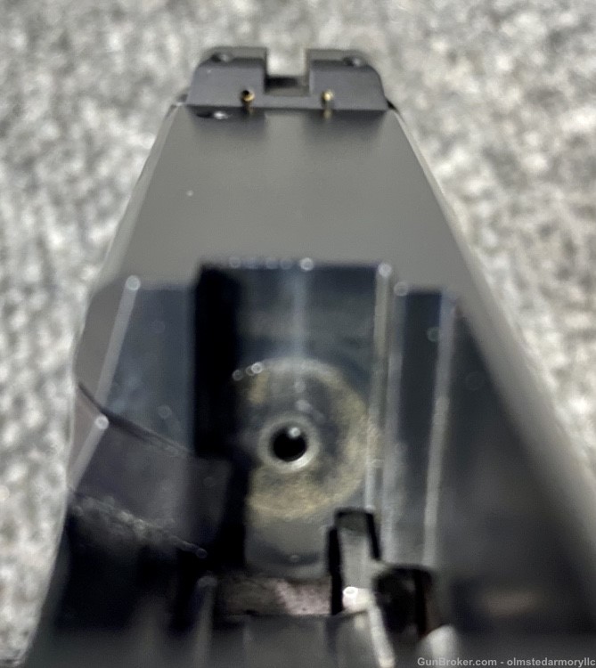 Beretta Nano BU9 near mint night sights, 2 grip frames 3 mags -img-9