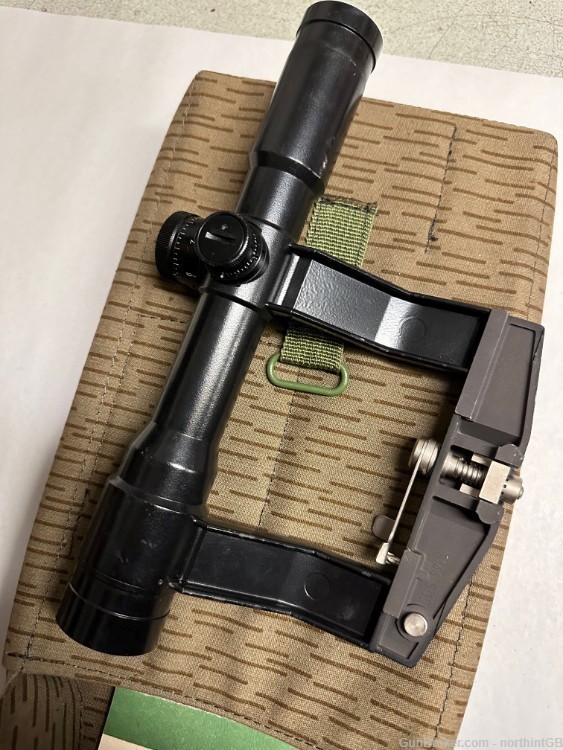 EAST GERMAN ZF 4X25 TELESCOPE WITH CASE FOR THE AK74 RIFLE. -img-1