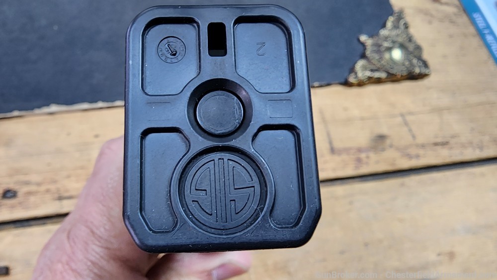 Sig MPX 9mm Factory Magazine 20rd -img-1