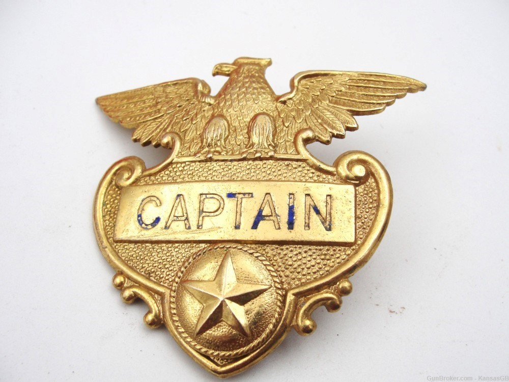 Pinkerton Captain obsolete vintage screw back badge-img-0