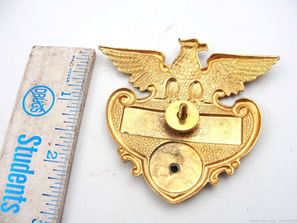 Pinkerton Captain obsolete vintage screw back badge-img-1