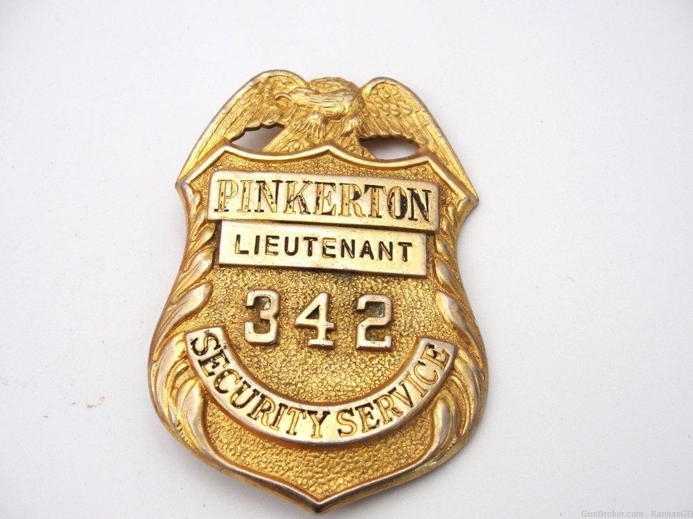 Pinkerton Lieutenant low # 342 security service vintage retired badge-img-0