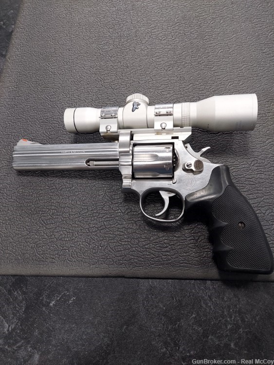 Smith & Wesson 686 with scope 357 mag-img-0