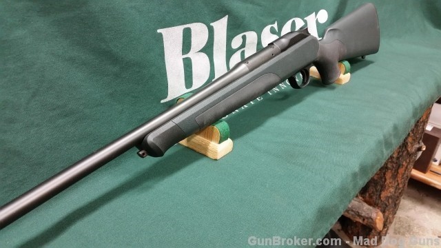 BLASER R8 PRO , 300 WIN MAG, RIGHT HAND-img-0