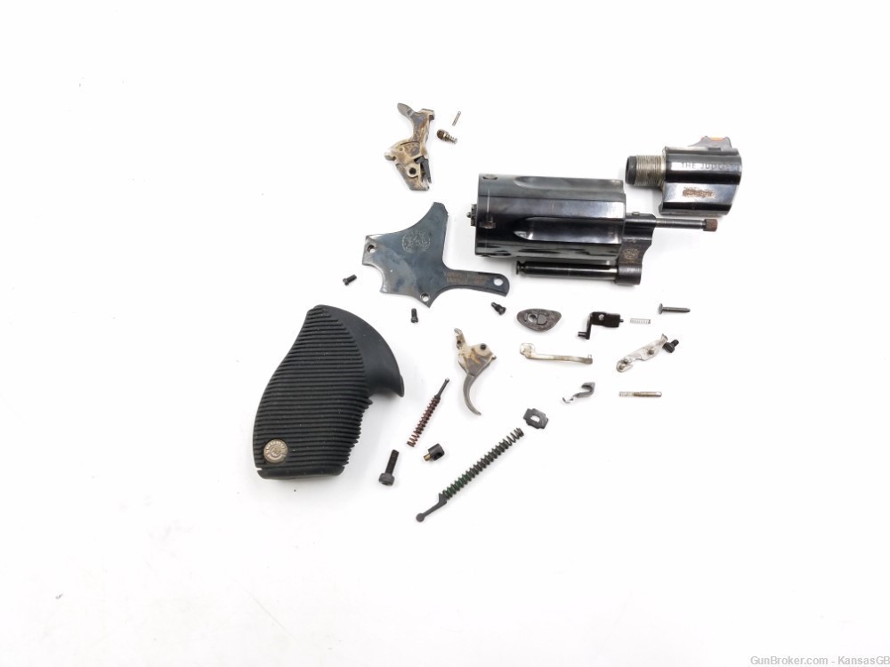 Taurus Judge Public Defender 45/410 Revolver Parts-img-18