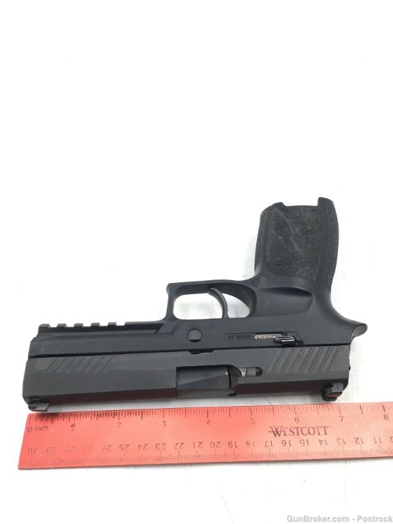 Sig Sauer P320 Full Size 9mm Pistol with one 17rd Magazine -img-14