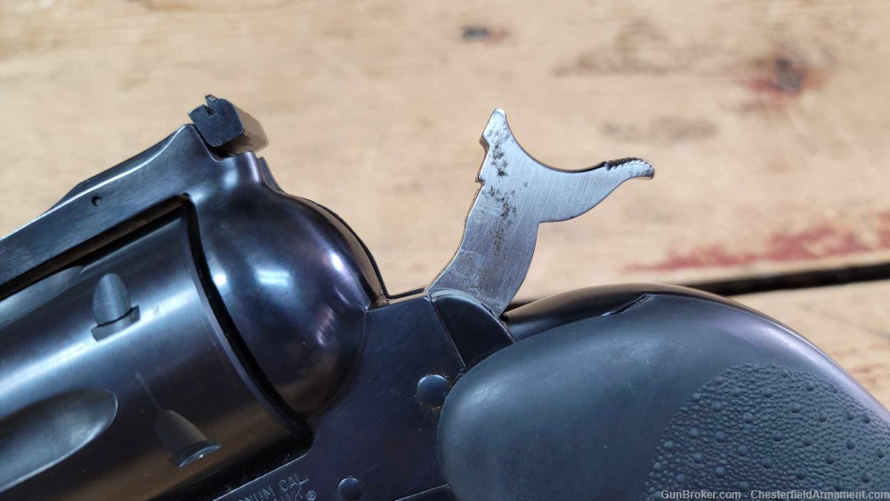 Ruger New Model Blackhawk .41 Magnum Revolver rubber grips-img-3