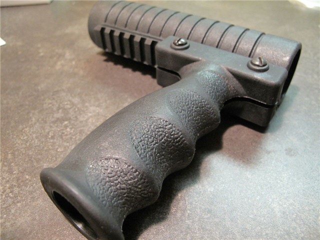 Interstate Arms Hawk Forend With Vertical Grip Picatinny Rail 12 Gauge-img-0