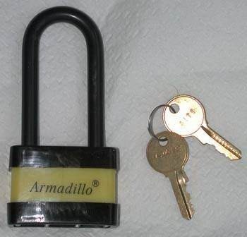 Armadillo 2 1/2" Gun Pad Lock - CA OK-------------------F-img-0