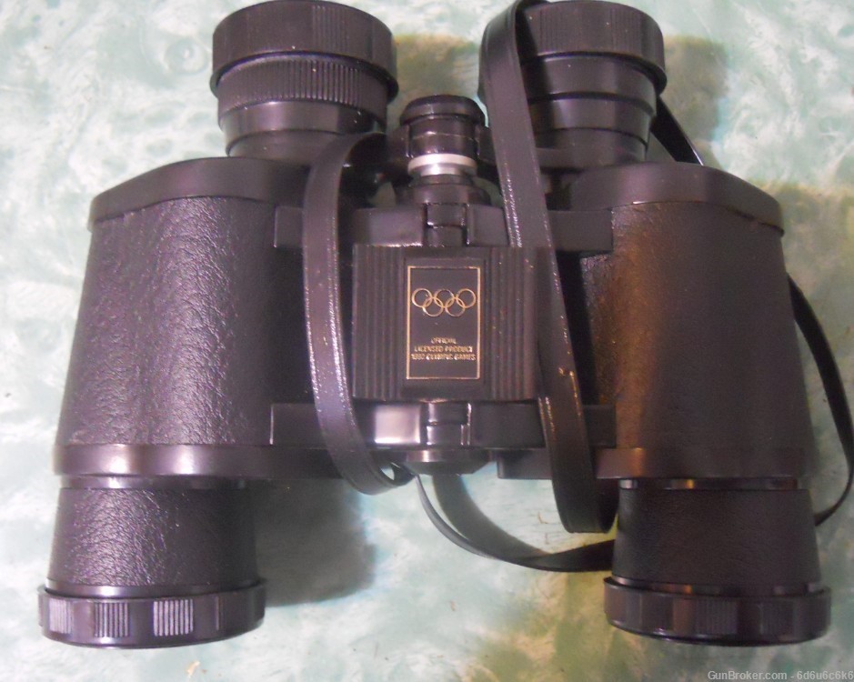 BUSHNELL 7X30 OLYNPIC MARKED BINOCULARS - with Case-img-0