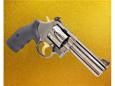 RARE: S&W 686 Plus, 4" - 357 Magnum, Plated with 24K Gold and Black Chrome