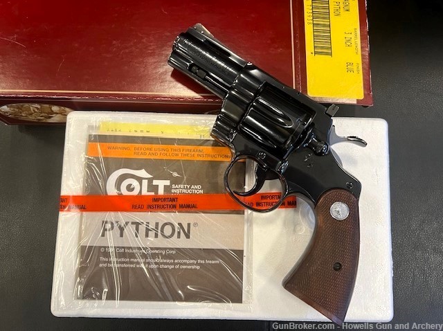 Colt Python 3" "Combat Magnum" .357, BLUED "HOLY GRAIL" -img-12