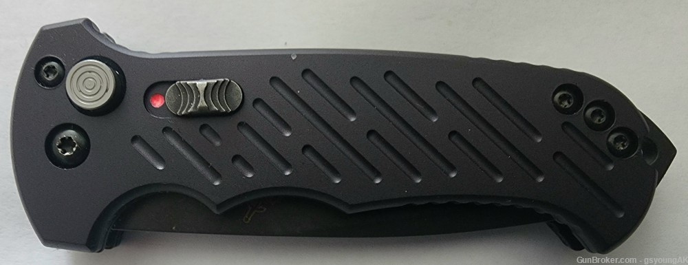 New Gerber 06 Drop point serrated auto. Made in USA.-img-2