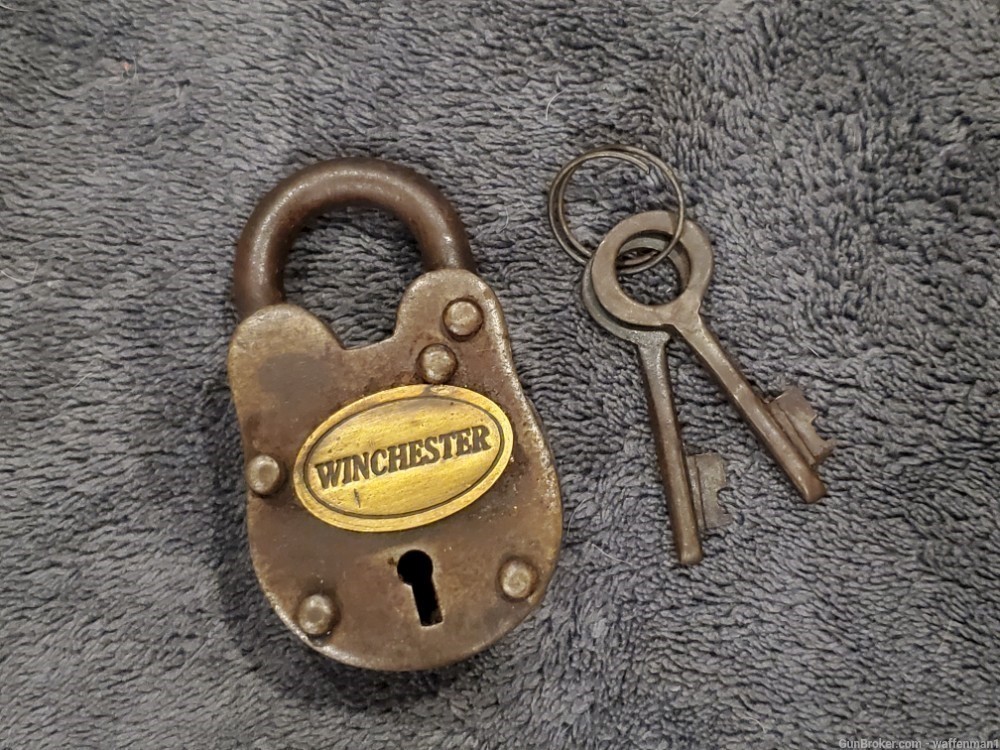 Small Size Old West Style 1870's Winchester R. A. Co. Company Padlock Lock -img-0