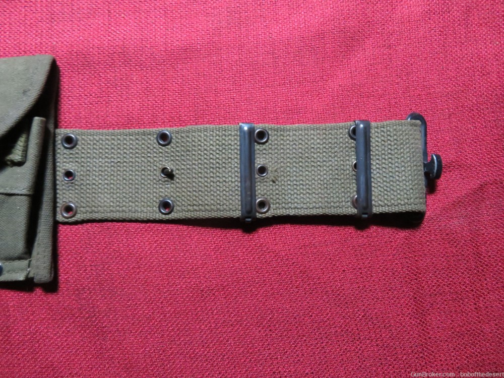 WWII M1 Carbine 15rd and 30rd magazines with pouches and belt-img-12