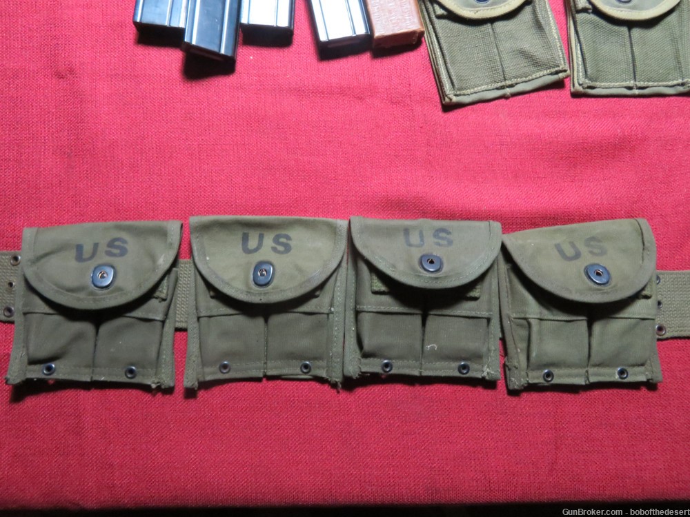 WWII M1 Carbine 15rd and 30rd magazines with pouches and belt-img-10