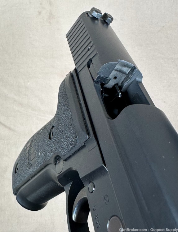 German Sig Sauer P226 .40 S&W SA/DA Pistol + 2x Magazines-img-12