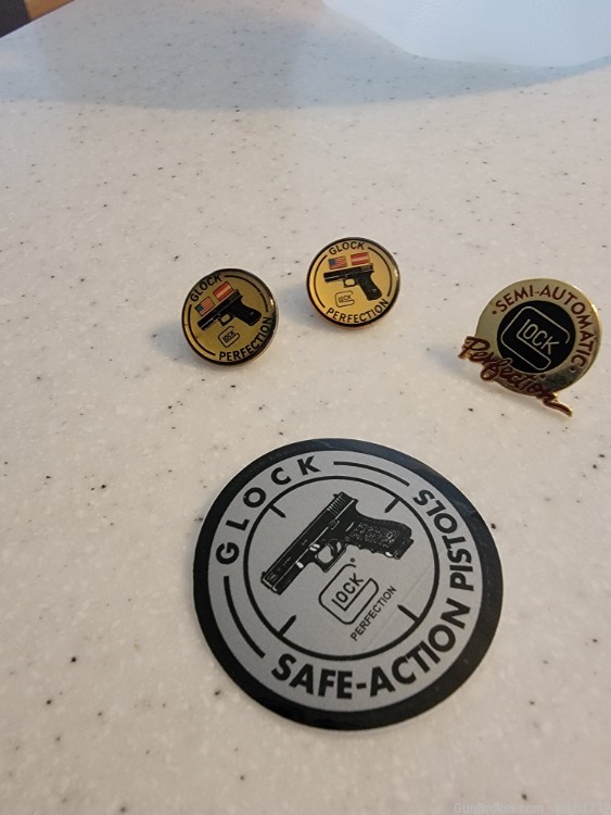 Rare old Glock Pins and Sticker Collectible-img-1