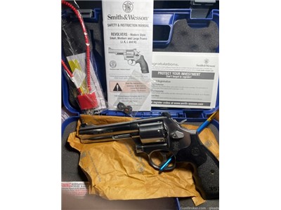 S&W 686-6 7 Shot 5" w/Custom Dovetail Night Sight & More! Never Been Fired!