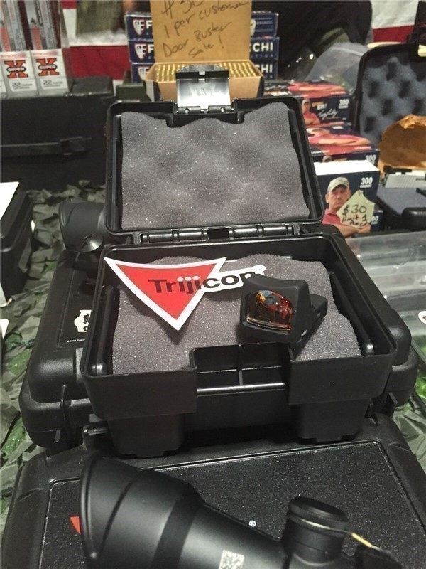 Trijicon RM01 RMR – 3.25 MOA With A FREE Gift Red Dot CQC Sight NEW IN BOX!-img-1