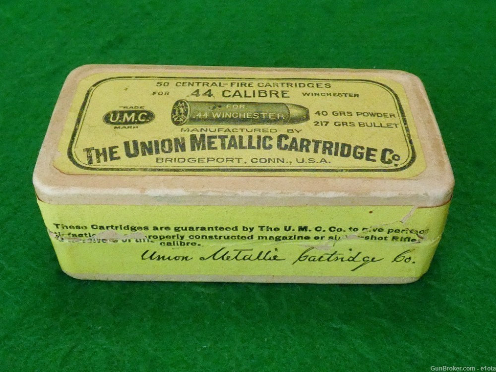 Vintage UMC Union Metallic Cartridge Co. .44-40 W.C.F. Cartridge Box Full-img-1