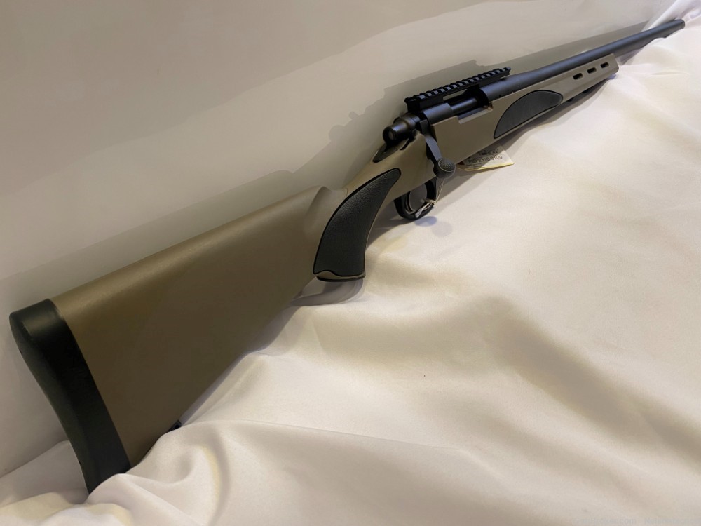 USED Remington 700 6.5 Creedmoor Bolt Action Rifle-img-1