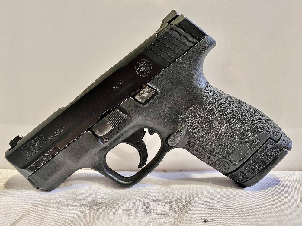 USED Smith & Wesson Shield M2.0 9mm Handgun-img-0