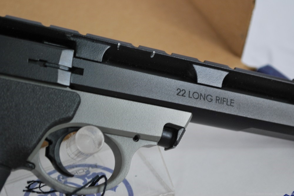 Smith & Wesson 22A Target 5.5" Barrel .22 LR Grey / Black Adjustable  LNIB!-img-3