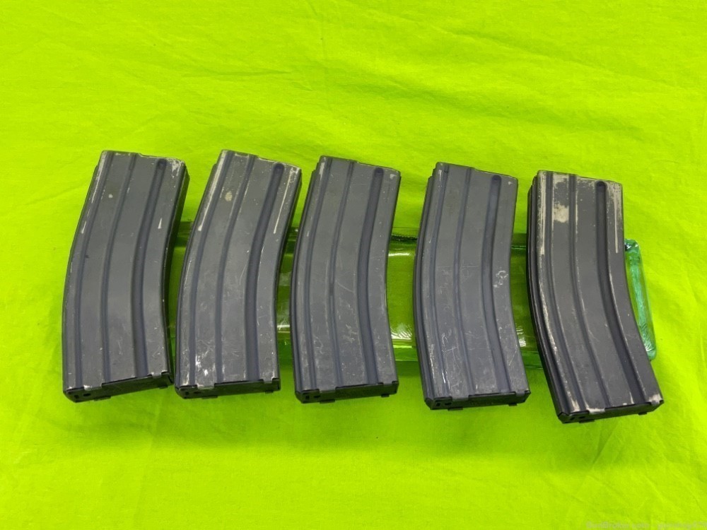 LOT OF 5 COLT AR15 M16 30 ROUND 30RD MAGAZINES PACKAGE HBAR POLICE LE -img-0