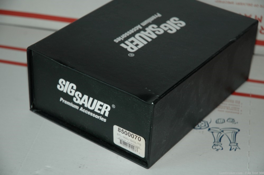 Sig Sauer STL-300J SigLite Joint Defense Weapon Light Box Instruct 8500070-img-4