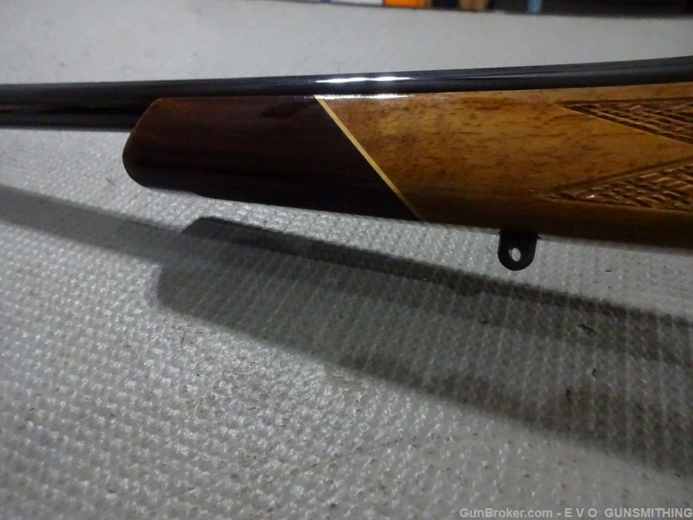Weatherby Mark V Deluxe  .240 Weatherby Magnum  24 Inch Barrel -img-33