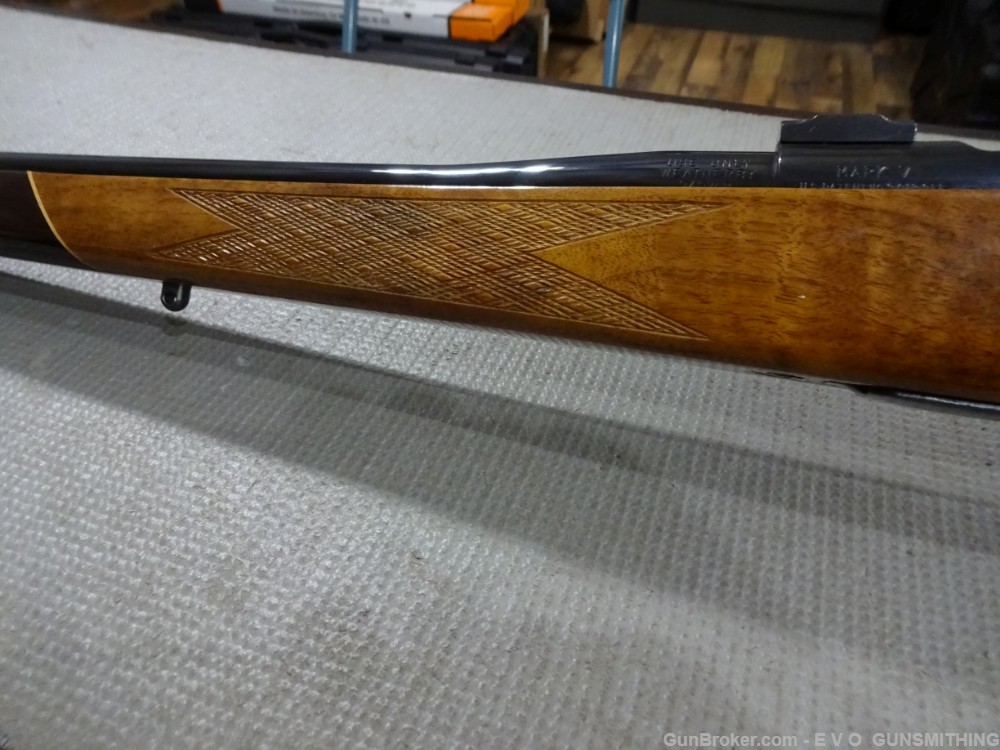 Weatherby Mark V Deluxe  .240 Weatherby Magnum  24 Inch Barrel -img-32