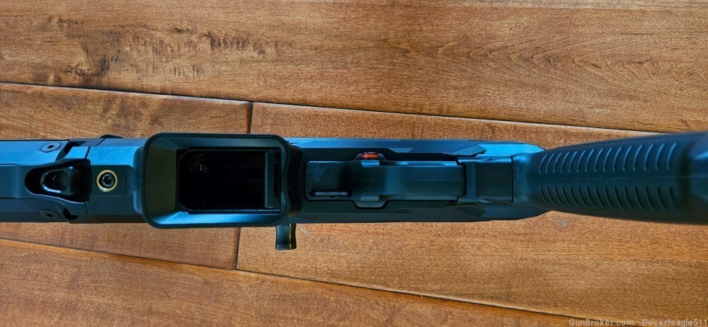 Ruger PC9 Carbine 9mm, with reflex sight. LNIB-img-12