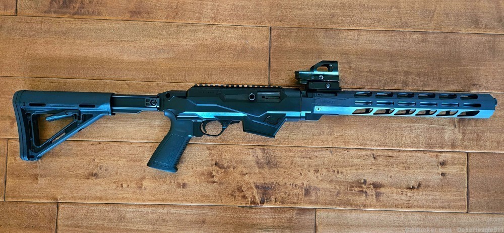 Ruger PC9 Carbine 9mm, with reflex sight. LNIB-img-1