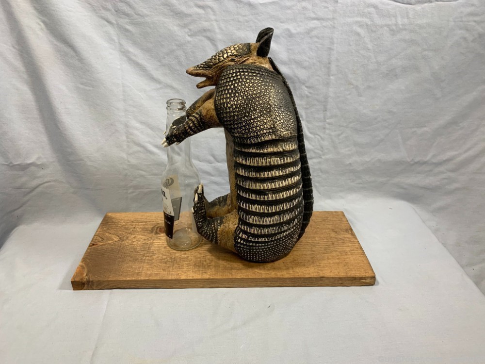 Repoduction Armadillo holding Beer bottle Mount (NEW)-img-3