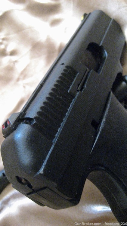 Hi-Point C9 9mm Pistol LIKE NEW, polymer-frame, 8 round clip + 1 capacity.-img-7