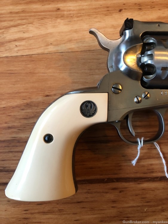 Ruger Old Stainless 44 Revolver -img-1