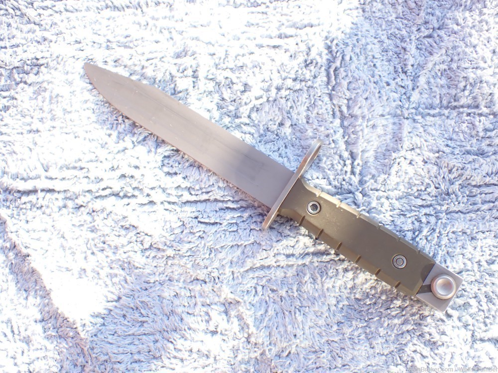 SIG 550 551 553 BAYONET WITH SCABBARD VICTORINOX (EXCELLENT PLUS CONDITION)-img-5