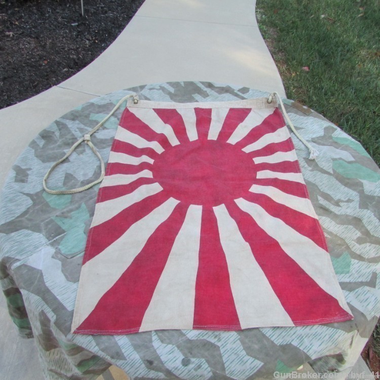 JAPANESE WWII RISING SUN NATIONAL WAR FLAG ORIGINAL PRE-1945 w/ TIES (RARE)-img-15