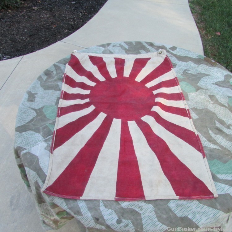 JAPANESE WWII RISING SUN NATIONAL WAR FLAG ORIGINAL PRE-1945 w/ TIES (RARE)-img-10