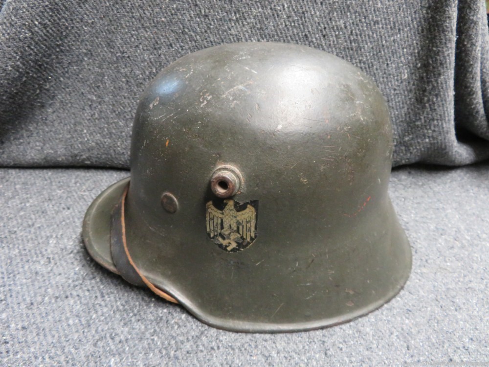 GERMAN WWII ARMY MODEL 1916 TRANSITIONAL SINGLE DECAL HELMET WITH LINER-img-12