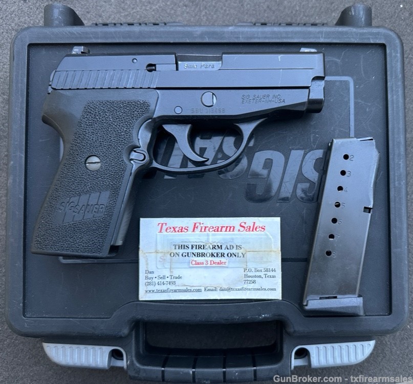 Sig Sauer P239 Compact 8-shot 9MM Pistol, DAK Trigger, Made in 2011-img-9