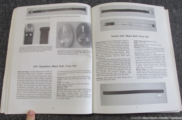 AMERICAN MILITARY BELTS AND RELATED EQUIPMENT BY R. STEPHEN DORSEY BOOK-img-7