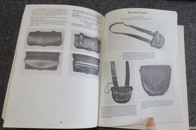 AMERICAN MILITARY BELTS AND RELATED EQUIPMENT BY R. STEPHEN DORSEY BOOK-img-9