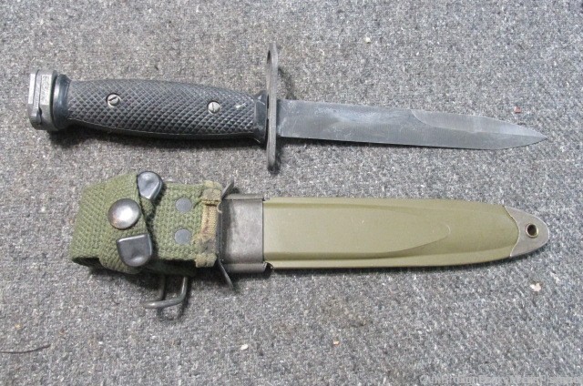 1969 VIETNAM ISSUED M16 BAYONET WITH M8A1 SCABBARD WITH ORIGINAL BOX (MINT)-img-3