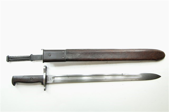 US SPRINGFIELD ARMORY MODEL 1905 BAYONET w/ LEATHER COVERED SCABBARD (1907)-img-0
