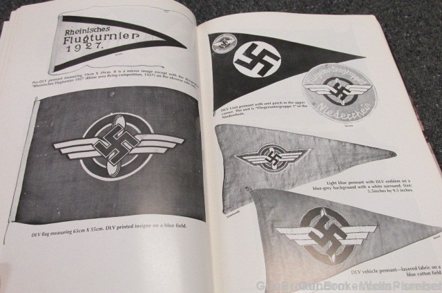 WW2 LUFTWAFFE UNIFORMS AND TRADITIONS REFERENCE BOOKS-img-4