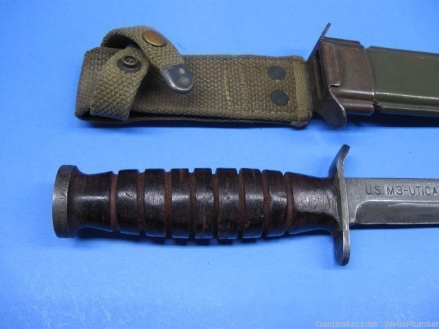 US WWII M3 BLADE MARKED UTICA FIGHTING KNIFE WITH US M8 SCABBARD (NICE)-img-1