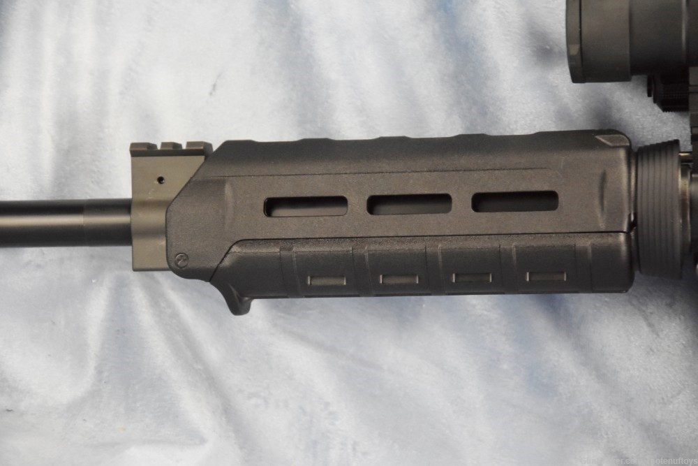 Smith & Wesson S&W M&P Sport II 5.56 MLOK wSig Romeo 7 optic & 4x Magnifier-img-13