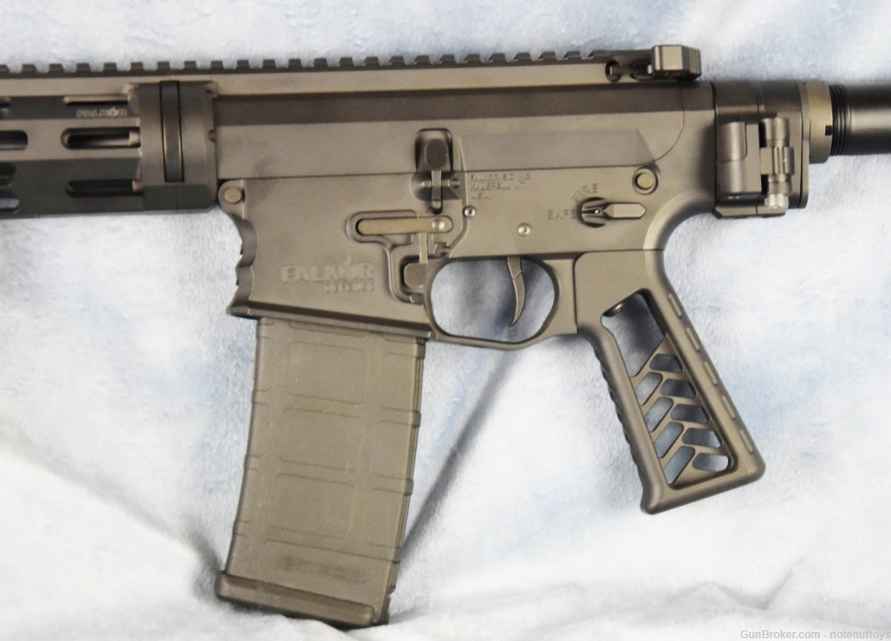 Falkor Defense FD-15P .300bl pistol 10.5" w/ Law Tactical folding stock -img-31